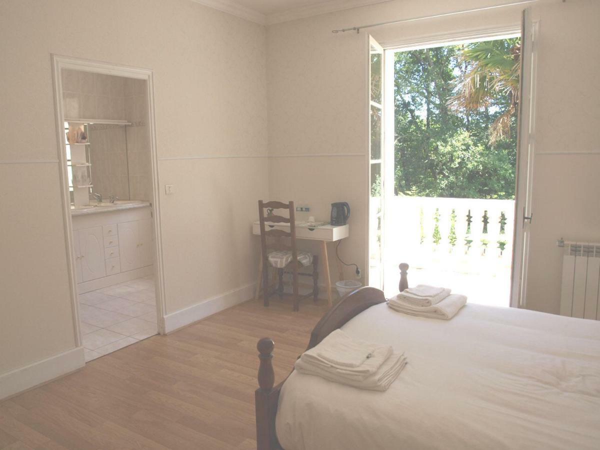 Feugarolles Le Cheminard Bed & Breakfast エクステリア 写真